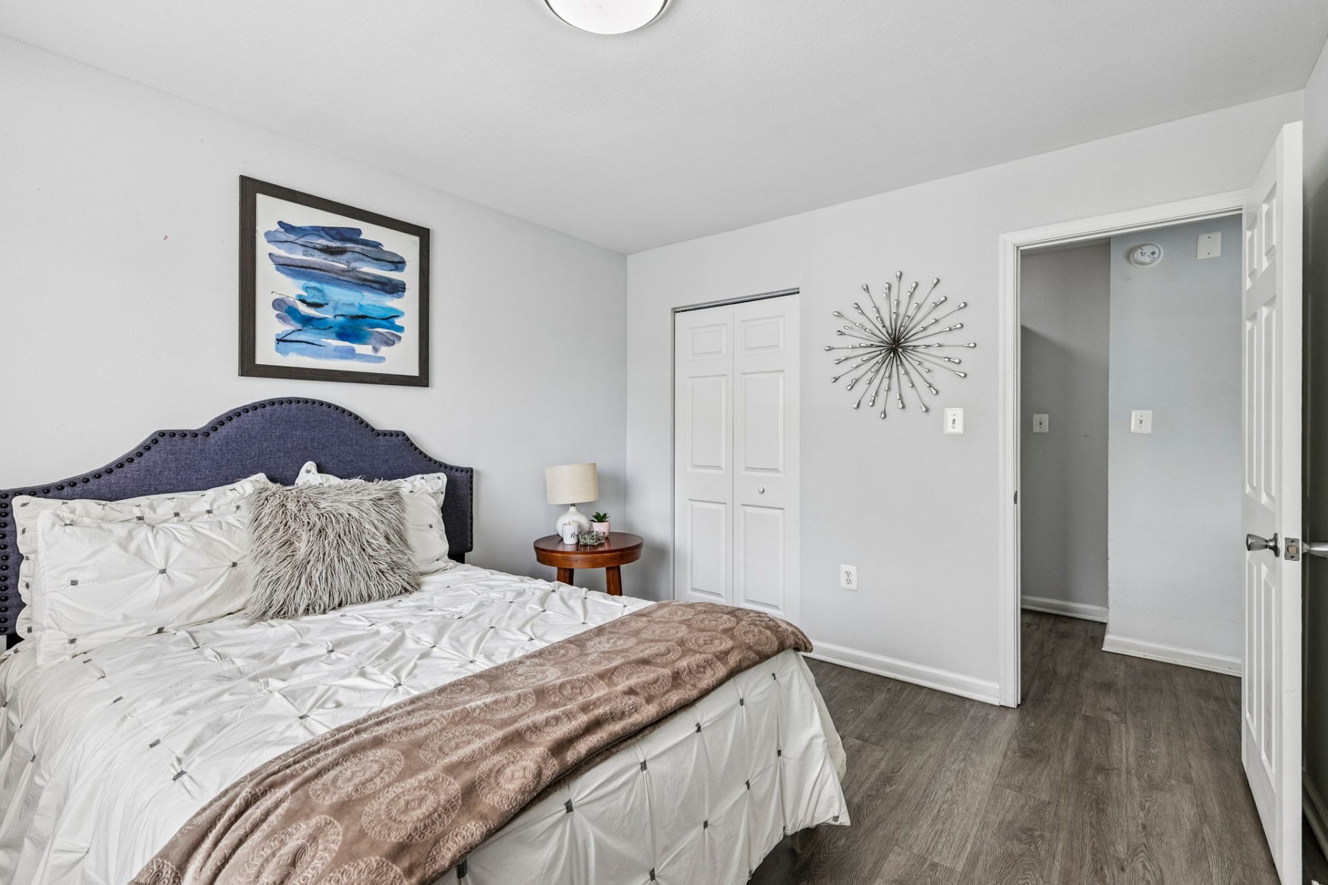 49-web-or-mls-Hil-Mar Dr Model Unit-2306-012